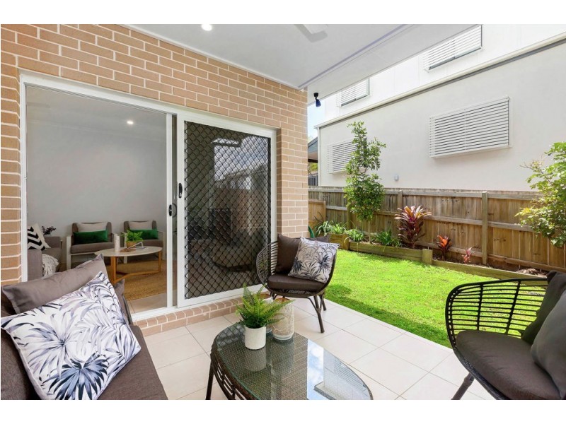 2/50 Cambridge Street, Carina Heights QLD 4152