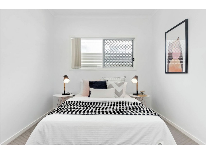 2/50 Cambridge Street, Carina Heights QLD 4152