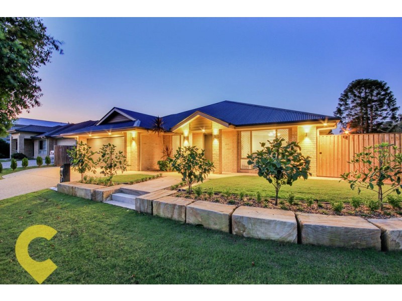 5 Sylvateere Crescent, Wakerley QLD 4154