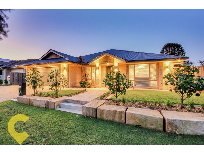 5 Sylvateere Crescent, Wakerley QLD 4154