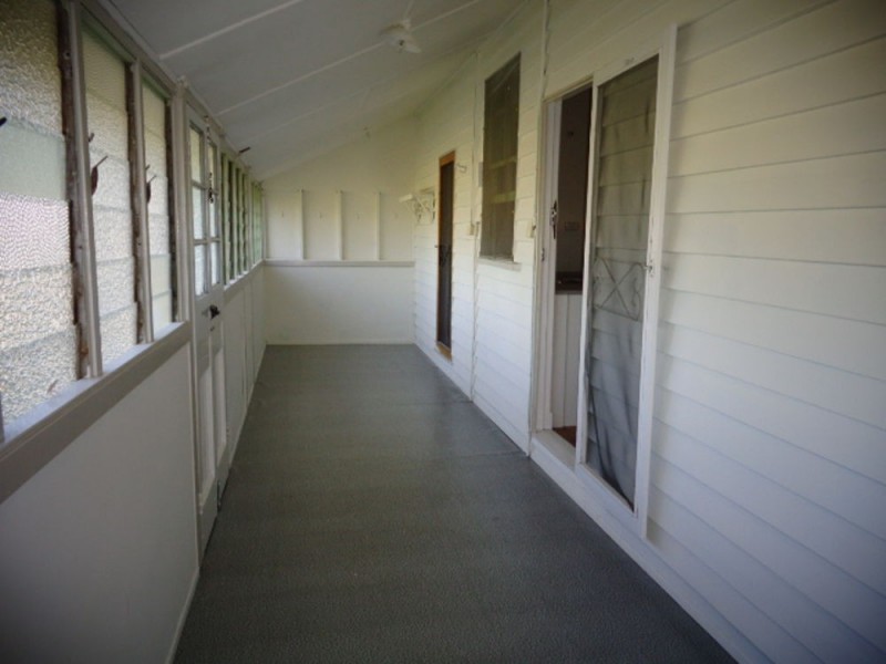 34 Hill Crescent, Carina Heights QLD 4152