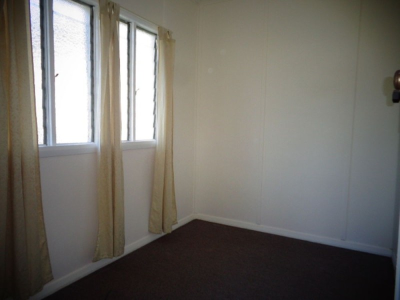 34 Hill Crescent, Carina Heights QLD 4152