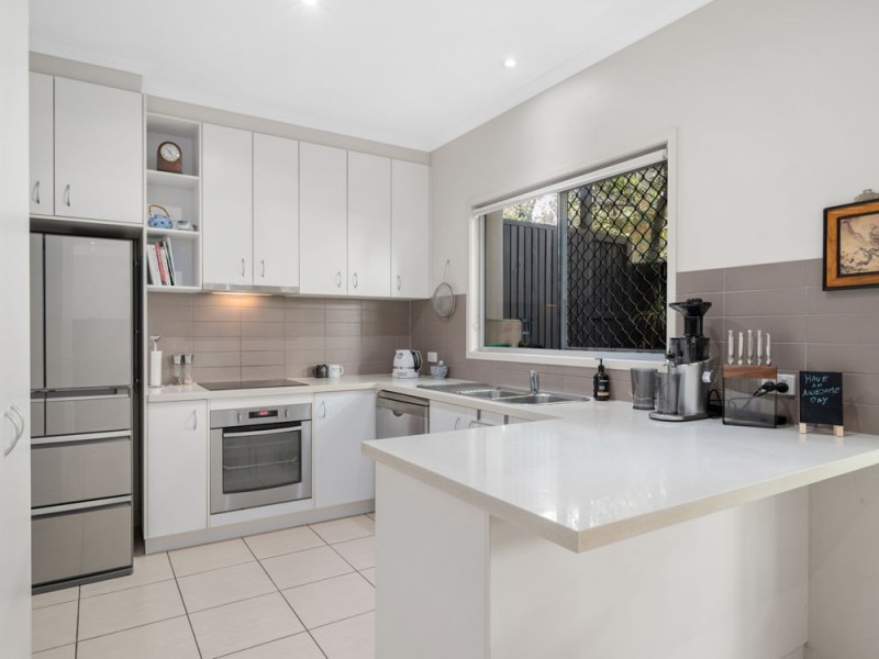 8/12 Ormuz Street, Carina Heights QLD 4152