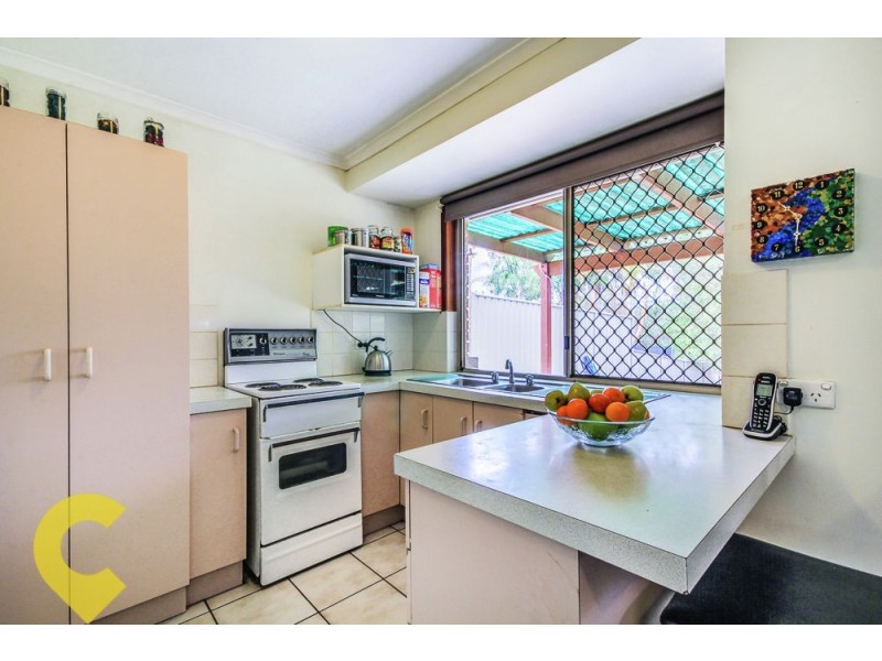 21 Dove Tree Cresent, Sinnamon Park QLD 4073