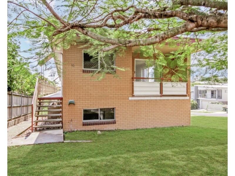 2/10 Bovelles Street, Camp Hill QLD 4152