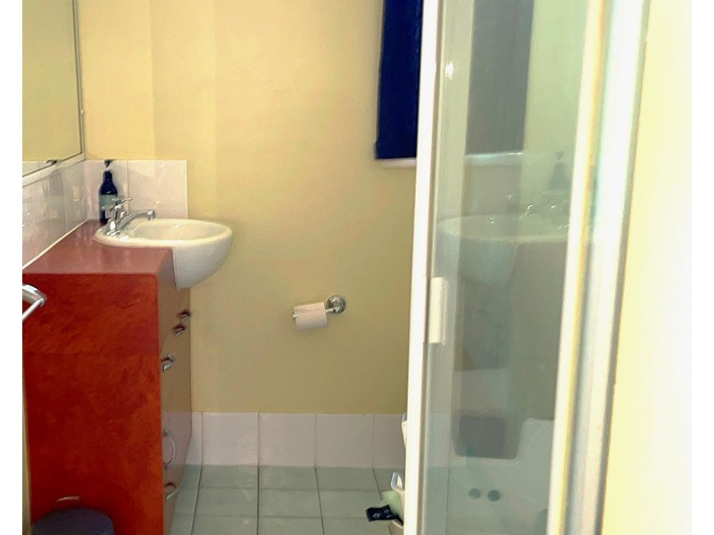 1200 Stanley Street East, Coorparoo QLD 4151