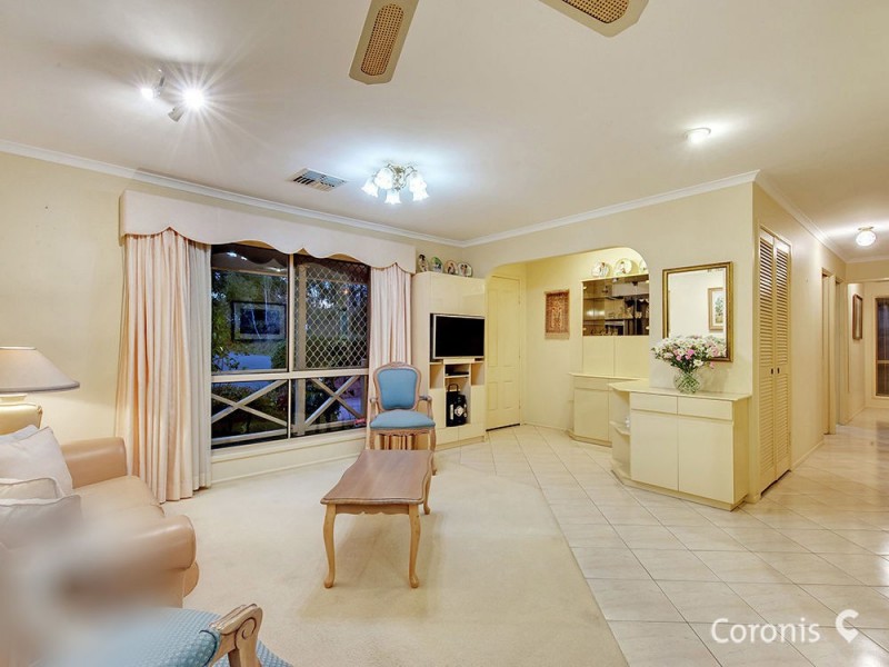 2 Ara Street, Camp Hill QLD 4152