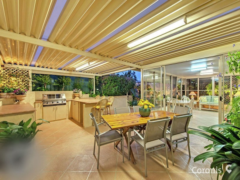 2 Ara Street, Camp Hill QLD 4152