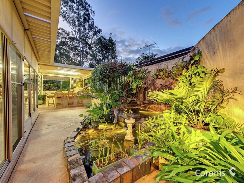 2 Ara Street, Camp Hill QLD 4152