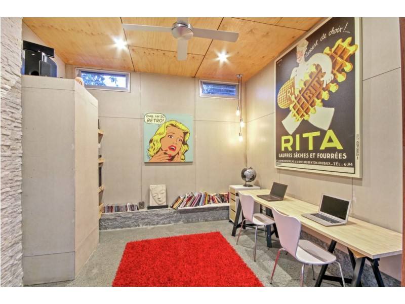 10 Wingfield Street, Annerley QLD 4103