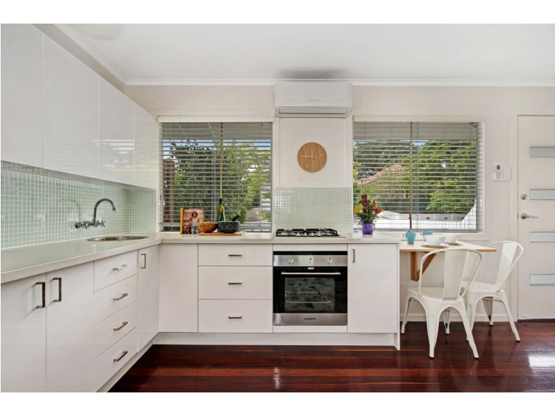 3/9 Parooba Avenue, Camp Hill QLD 4152