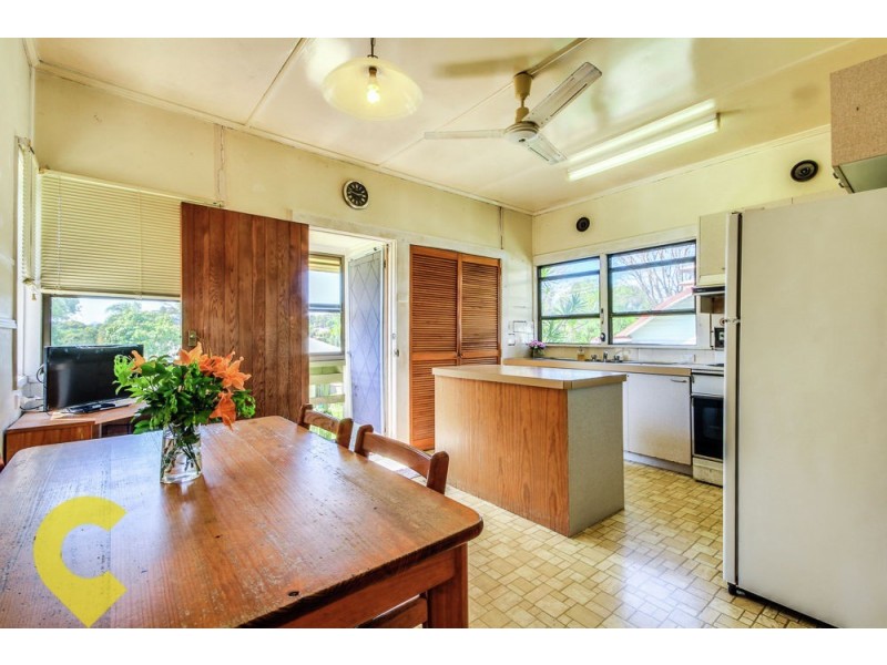 20 Mar Street, Holland Park QLD 4121