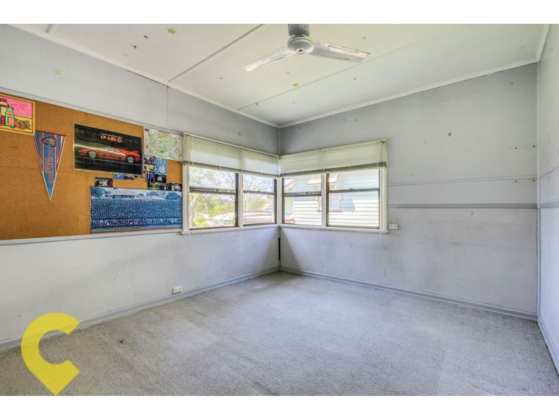 20 Mar Street, Holland Park QLD 4121