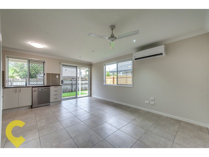 2/13 Tombay Court, Crestmead QLD 4132