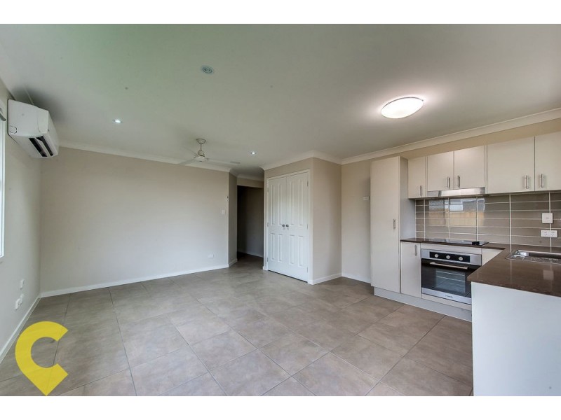 2/13 Tombay Court, Crestmead QLD 4132