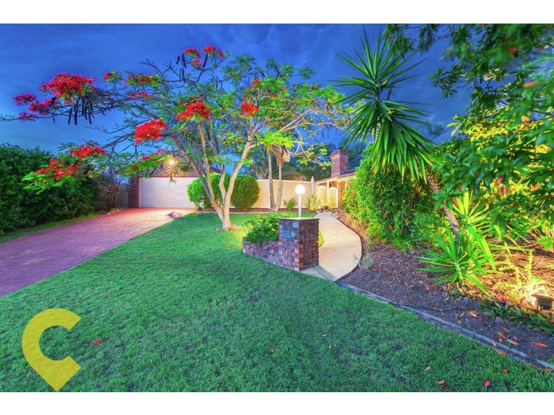 6 Jagarra Place, Sinnamon Park QLD 4073