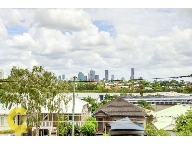 4/37 Ninth Avenue, Coorparoo QLD 4151