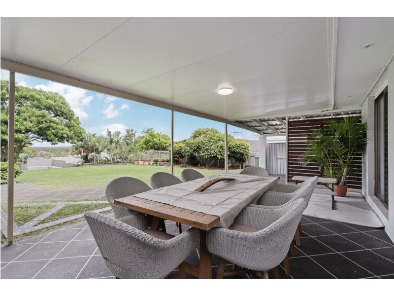 27 Oatberry Crescent, Shailer Park QLD 4128