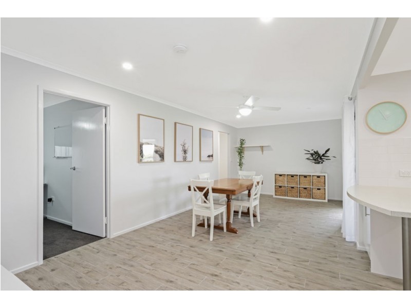 27 Oatberry Crescent, Shailer Park QLD 4128