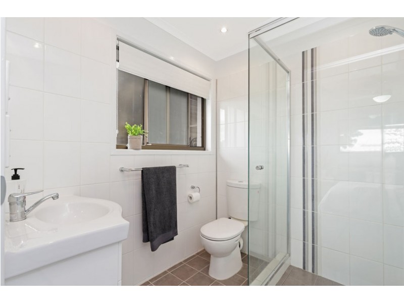 27 Oatberry Crescent, Shailer Park QLD 4128