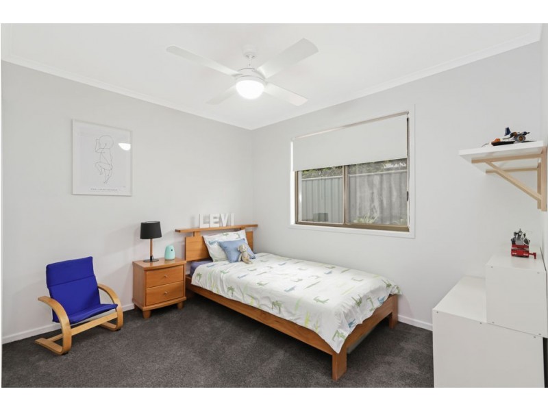 27 Oatberry Crescent, Shailer Park QLD 4128