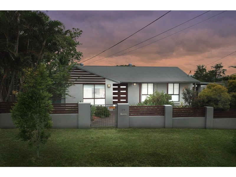 27 Oatberry Crescent, Shailer Park QLD 4128