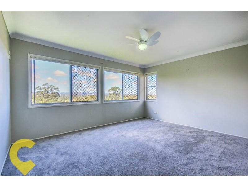 36 Lucy Drive, Edens Landing QLD 4207