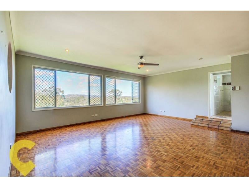 36 Lucy Drive, Edens Landing QLD 4207