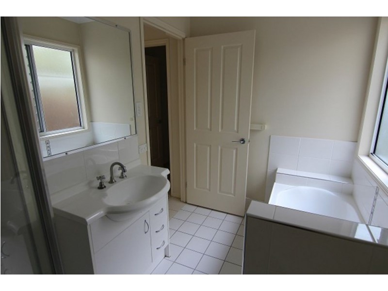 1/25 Miriam Street, Holland Park West QLD 4121