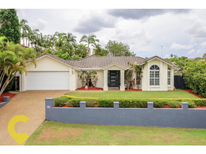 39 Hummingbird Crescent, Wishart QLD 4122