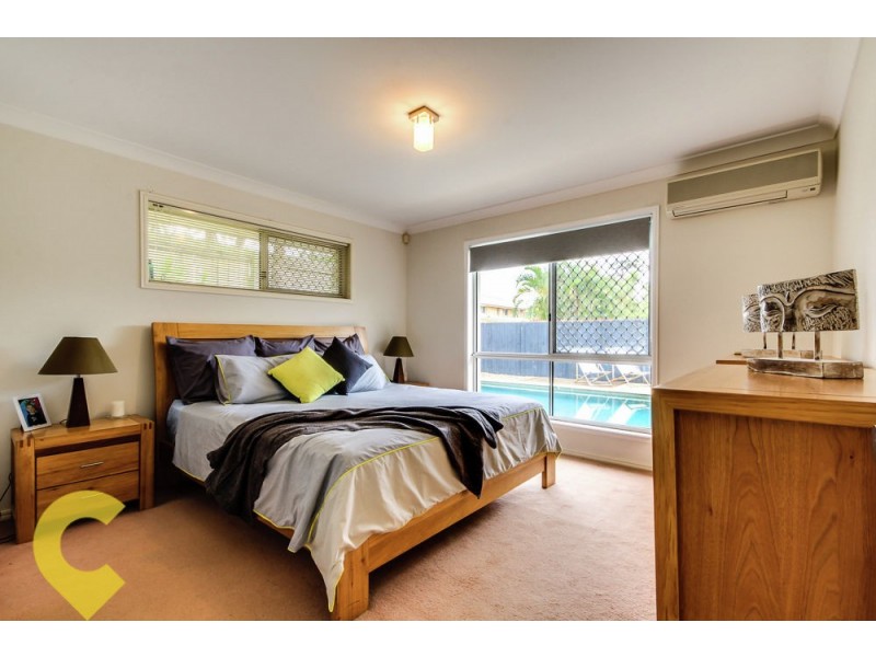 39 Hummingbird Crescent, Wishart QLD 4122