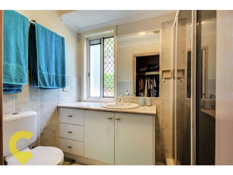 39 Hummingbird Crescent, Wishart QLD 4122