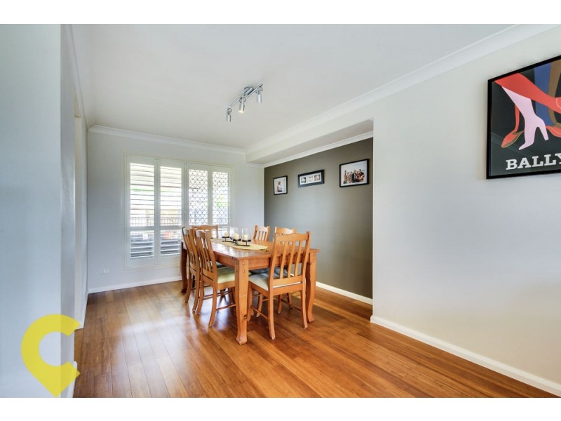 39 Hummingbird Crescent, Wishart QLD 4122