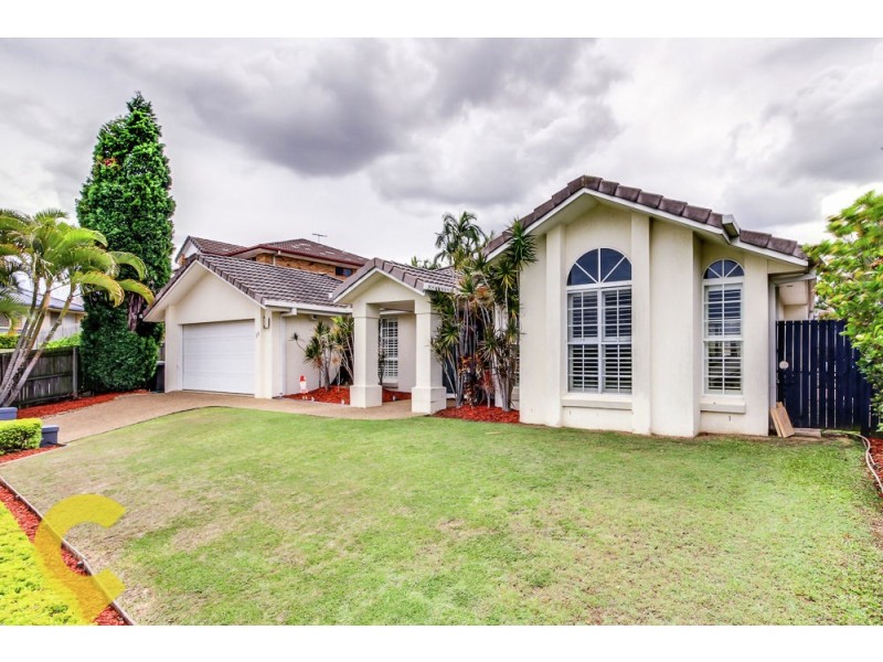 39 Hummingbird Crescent, Wishart QLD 4122