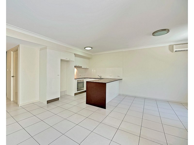3/69 Denman Street, Greenslopes QLD 4120