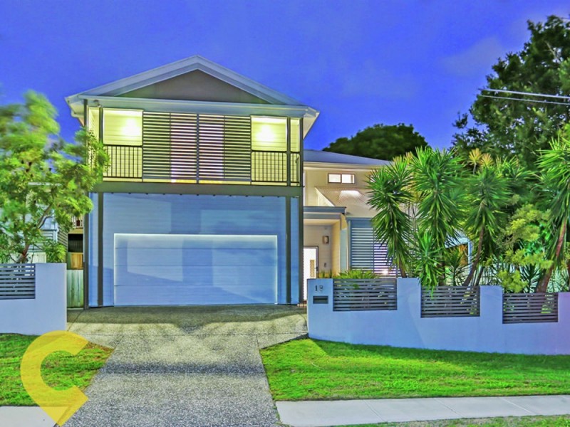 19 City View Road, Camp Hill QLD 4152