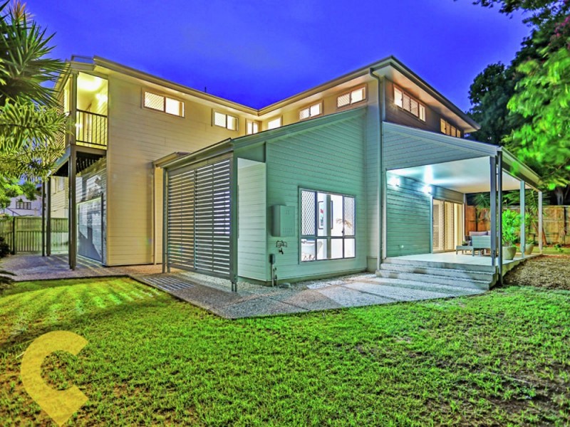 19 City View Road, Camp Hill QLD 4152