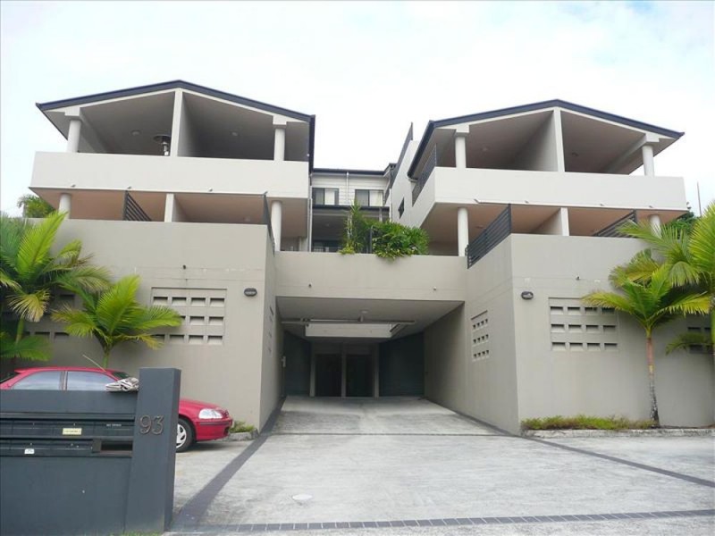 8/93 Waminda Street, Morningside QLD 4170