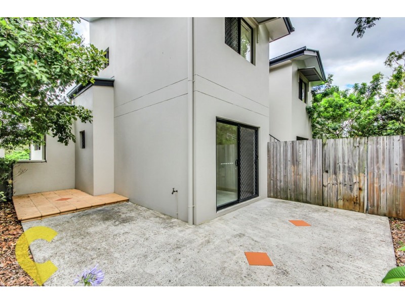 8/93 Waminda Street, Morningside QLD 4170