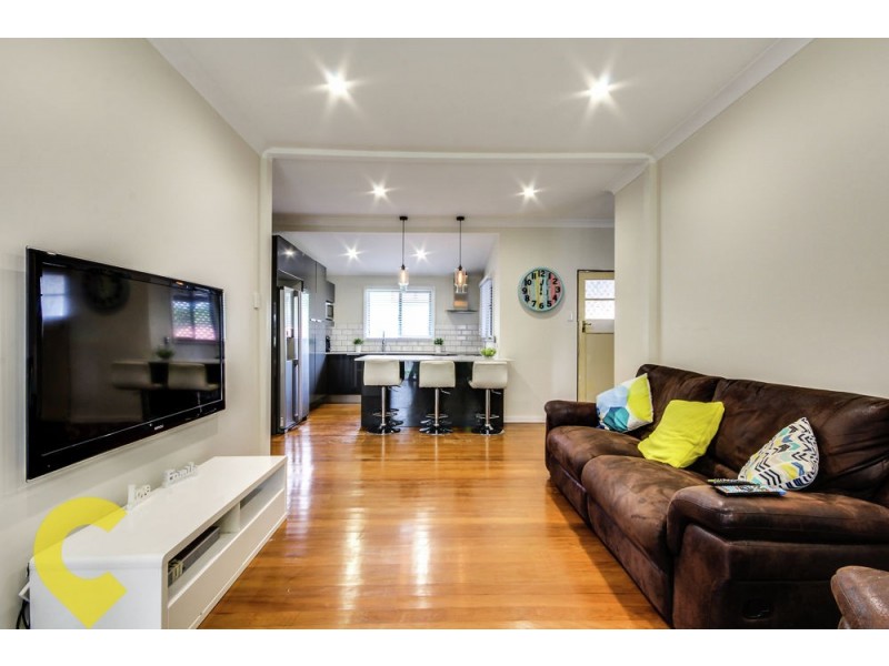 45 Menin Road, Corinda QLD 4075