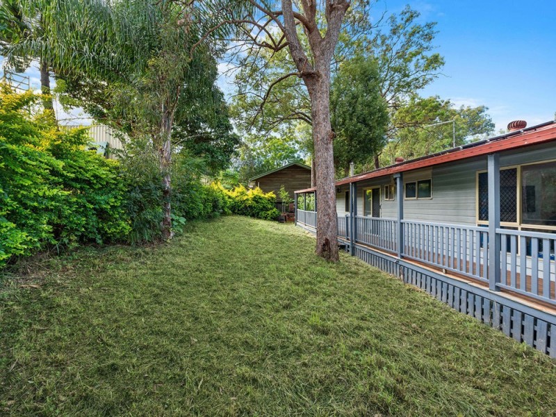 17 Azure Street, Goodna QLD 4300