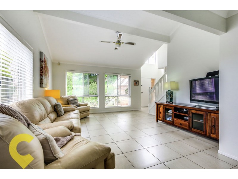 57 Nardie Street, Eight Mile Plains QLD 4113