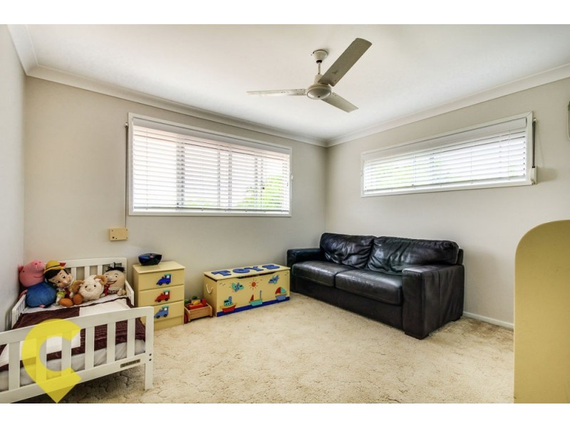 57 Nardie Street, Eight Mile Plains QLD 4113