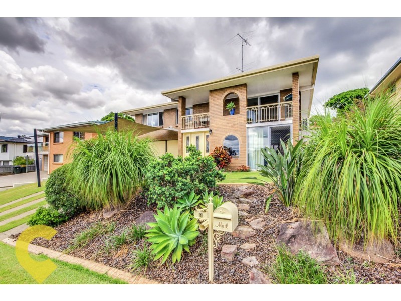 8 Honeysuckle Street, Mansfield QLD 4122