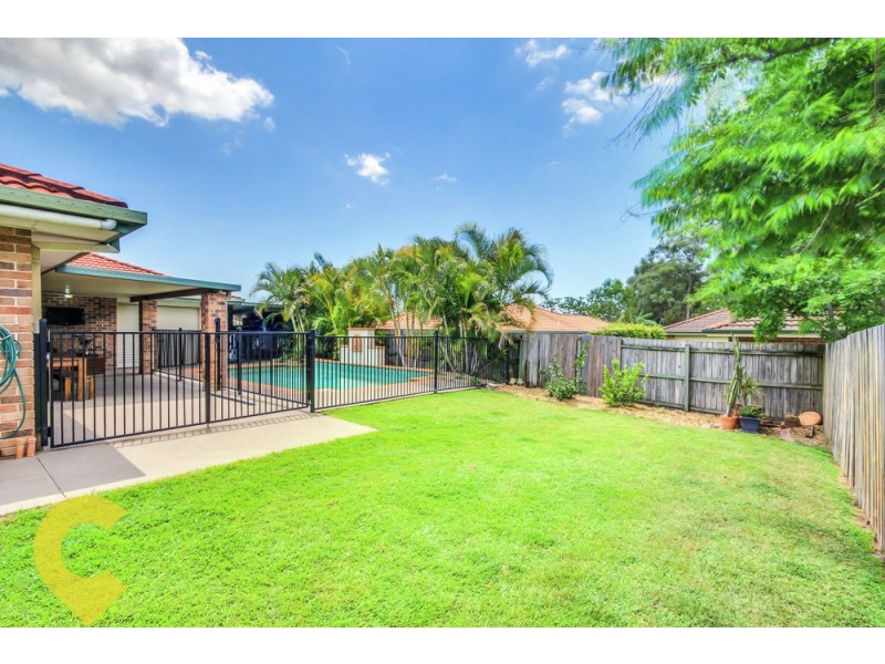 6 Lorikeet Place, Wishart QLD 4122