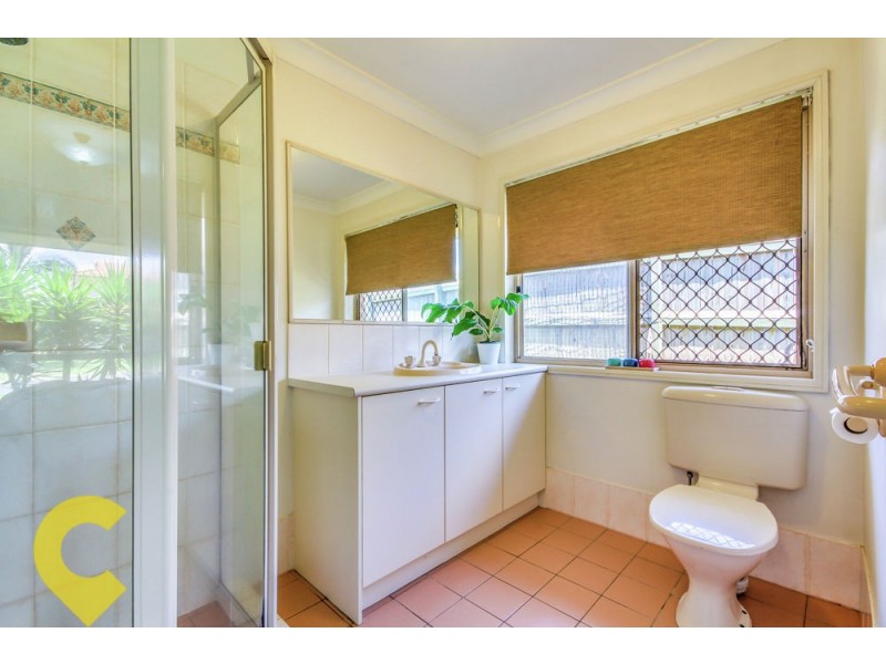 6 Lorikeet Place, Wishart QLD 4122