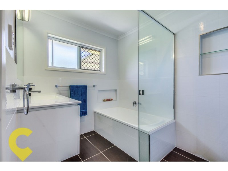 15 Amsterdam Street, Wishart QLD 4122