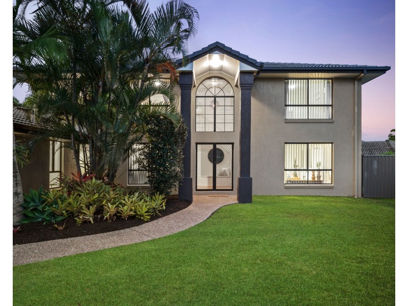 76 Kirra Place, Carindale QLD 4152