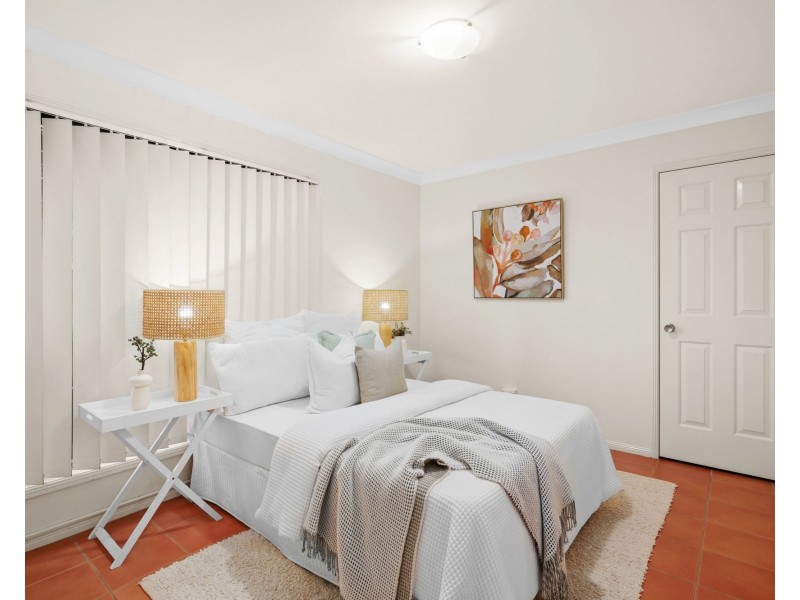 76 Kirra Place, Carindale QLD 4152