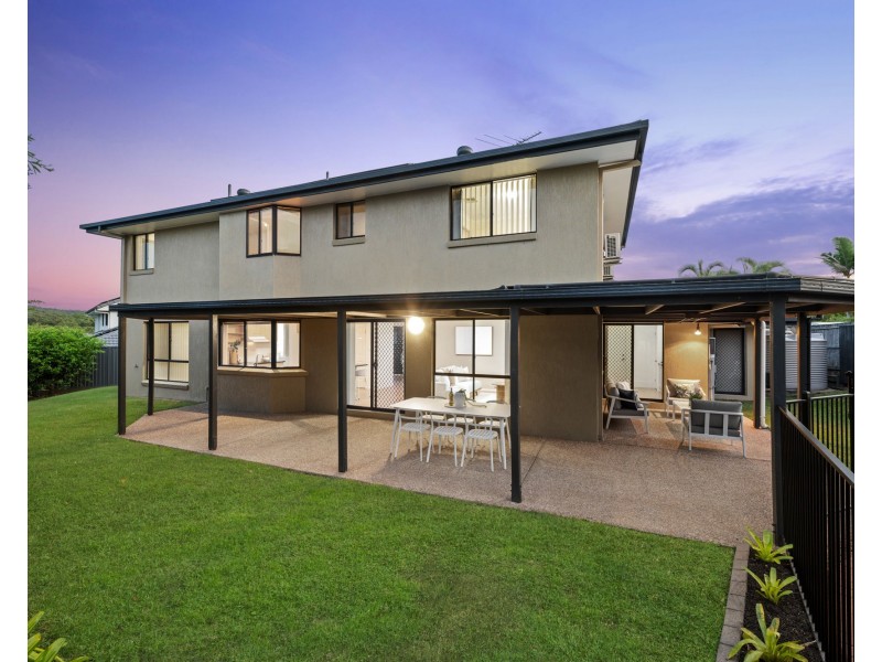 76 Kirra Place, Carindale QLD 4152